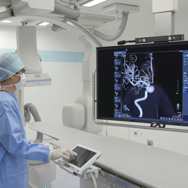 Midwifery simulator for childbirth assistance training